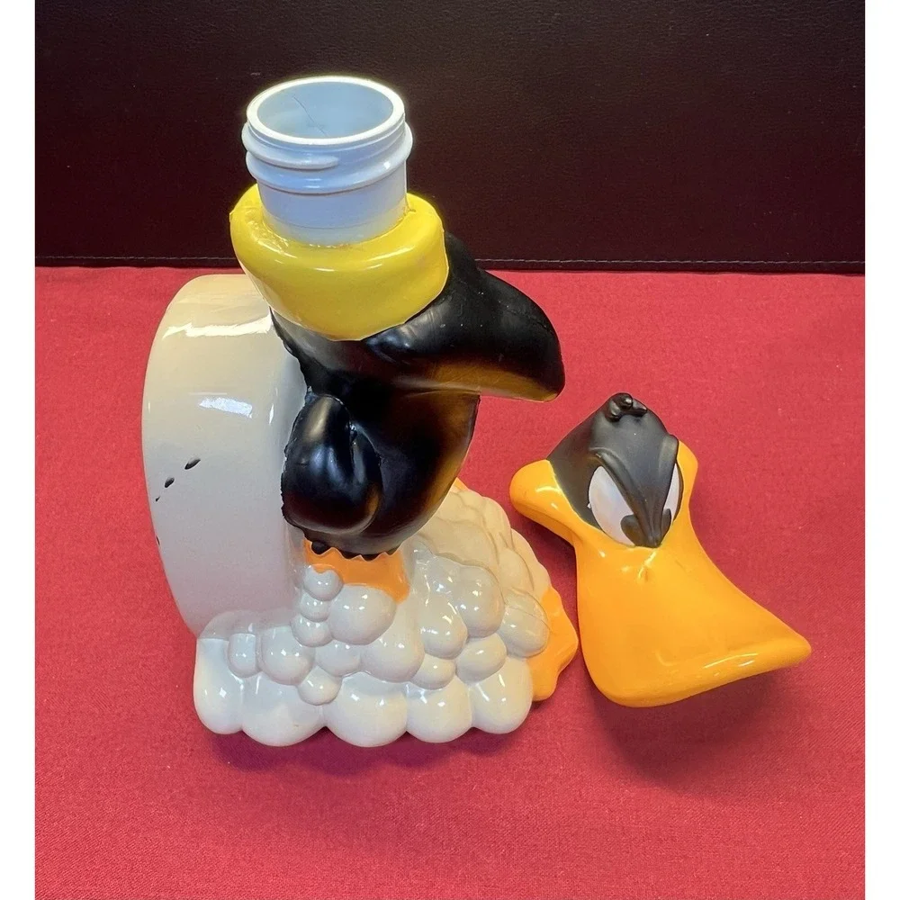 1997 Daffy Duck Empty Soap‎ Bottle Warner Brothers.